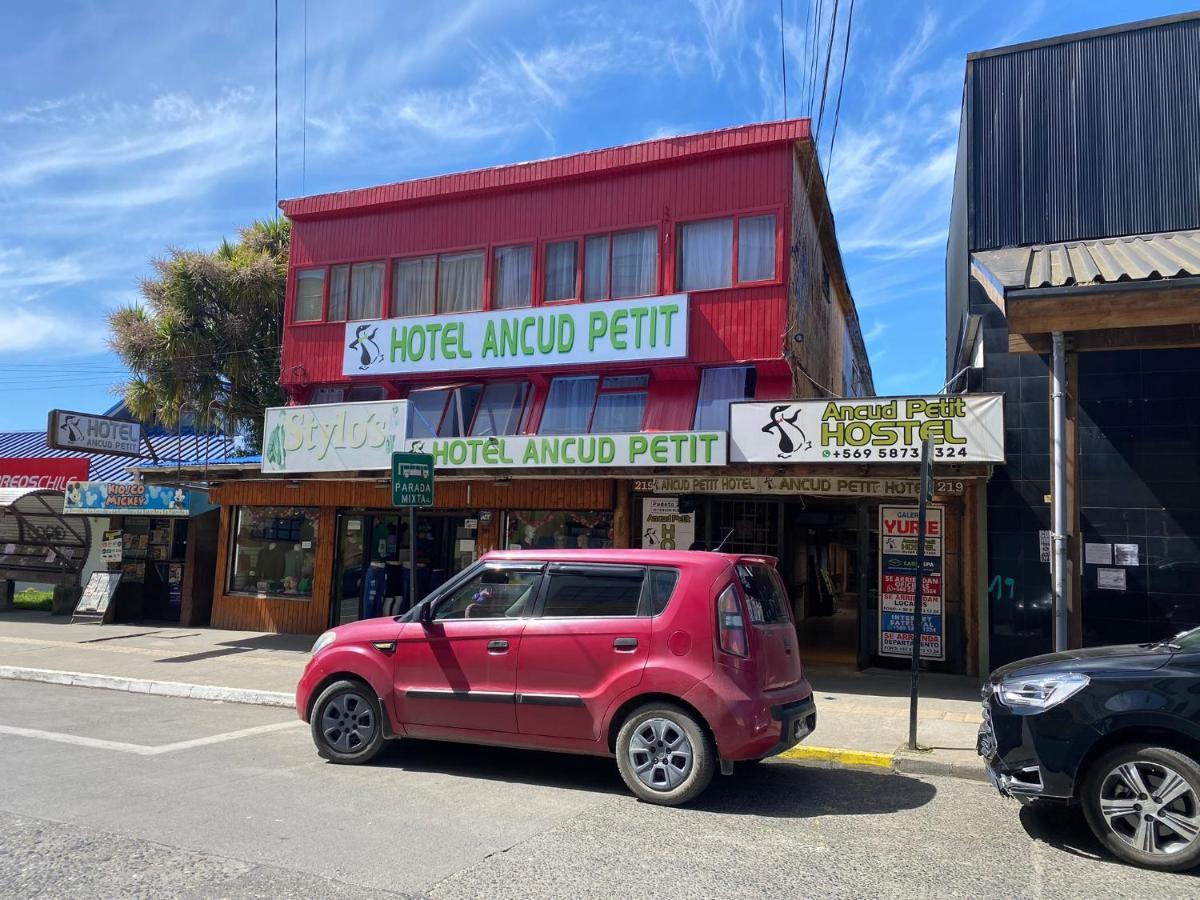 Ancud Petit Hostal Exteriér fotografie